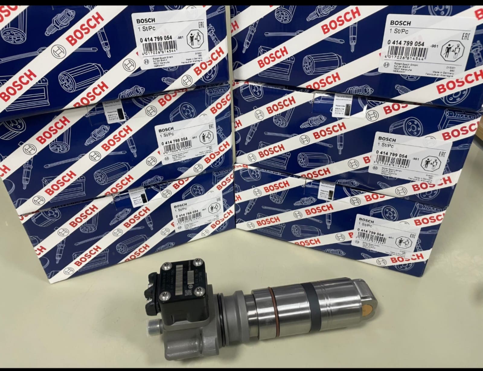 Actross Unit Pump